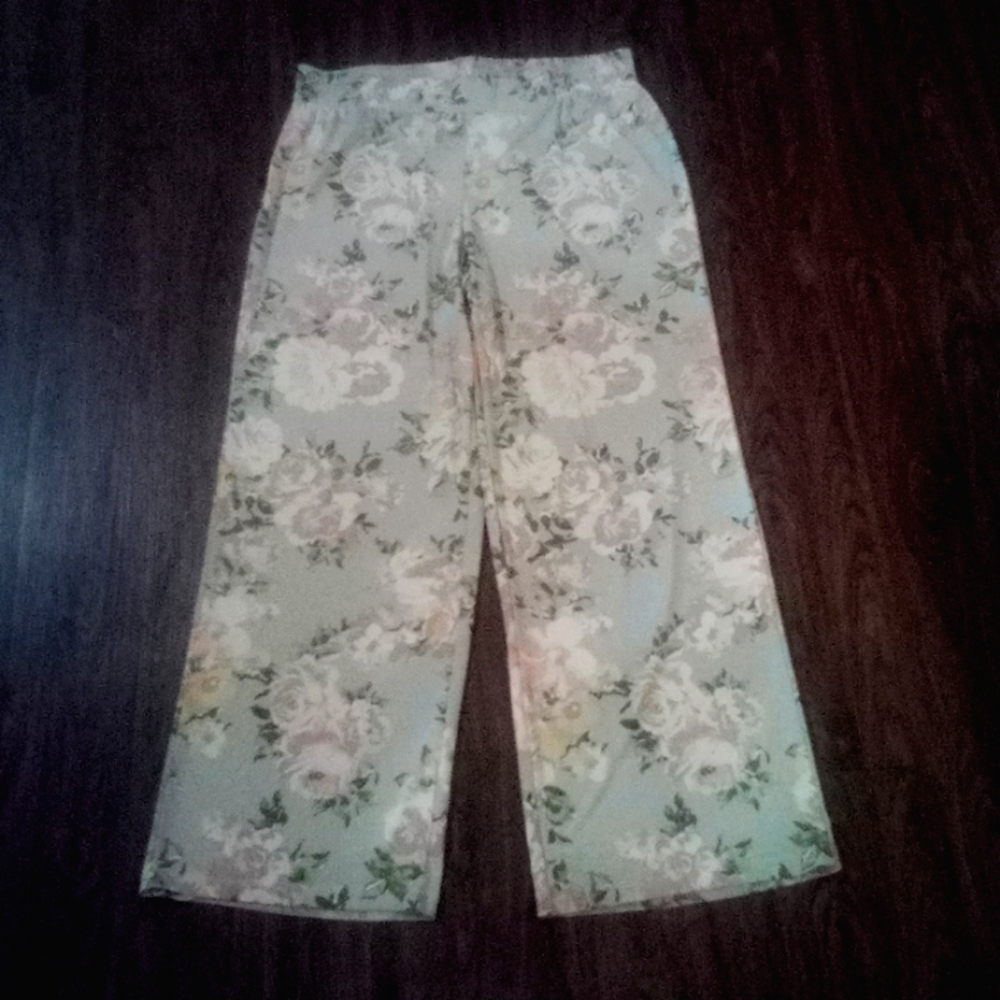 Rose Patterned Palazzo Pants in XL